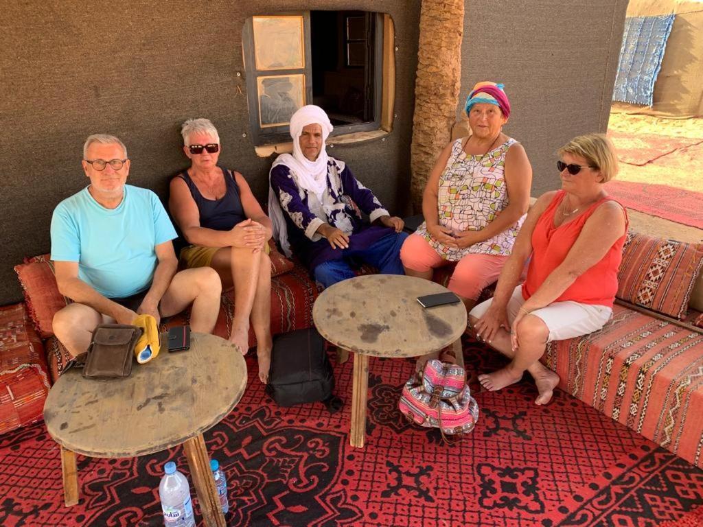 Camp Sahara Dunes Hotell M'Hamid Eksteriør bilde