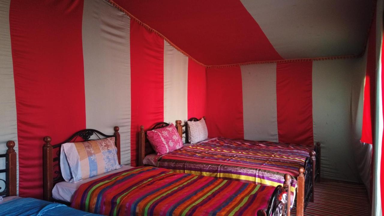 Camp Sahara Dunes Hotell M'Hamid Eksteriør bilde