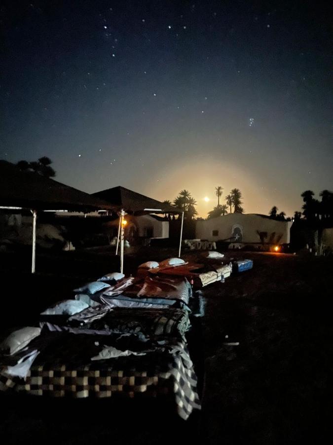 Camp Sahara Dunes Hotell M'Hamid Eksteriør bilde