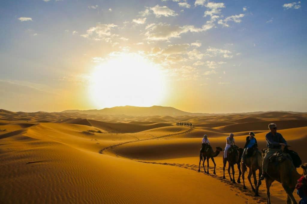 Camp Sahara Dunes Hotell M'Hamid Eksteriør bilde