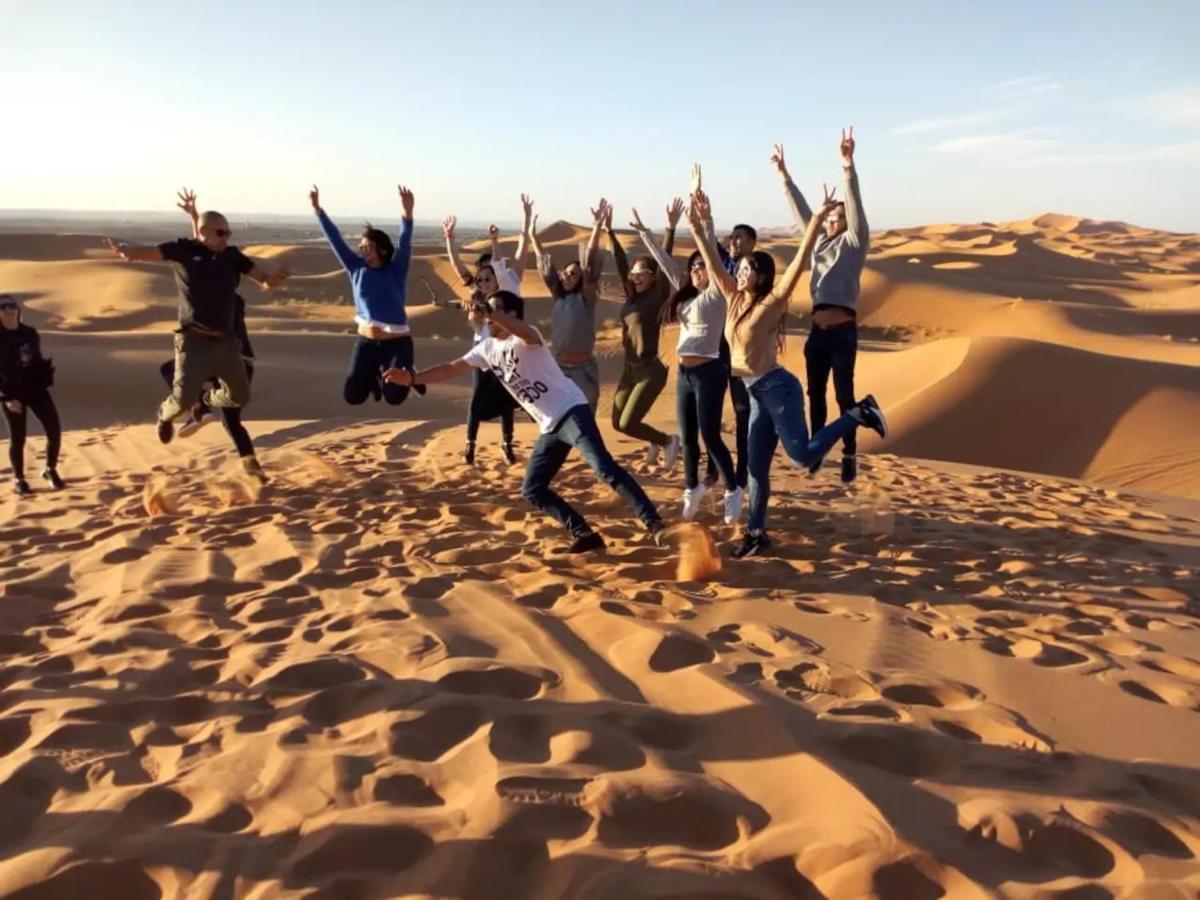 Camp Sahara Dunes Hotell M'Hamid Eksteriør bilde