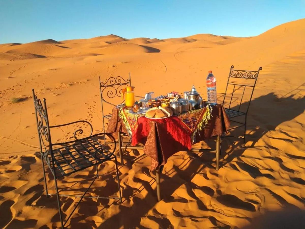 Camp Sahara Dunes Hotell M'Hamid Eksteriør bilde